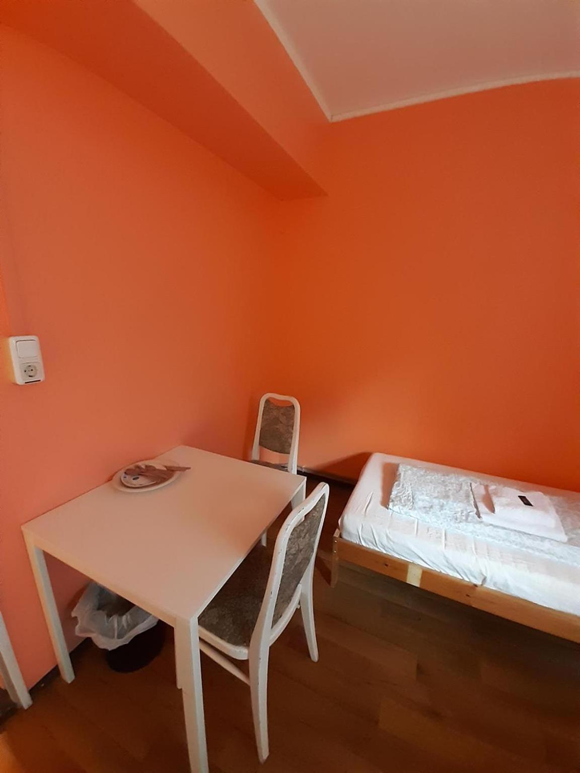 Budget Allach & Tub 19a München